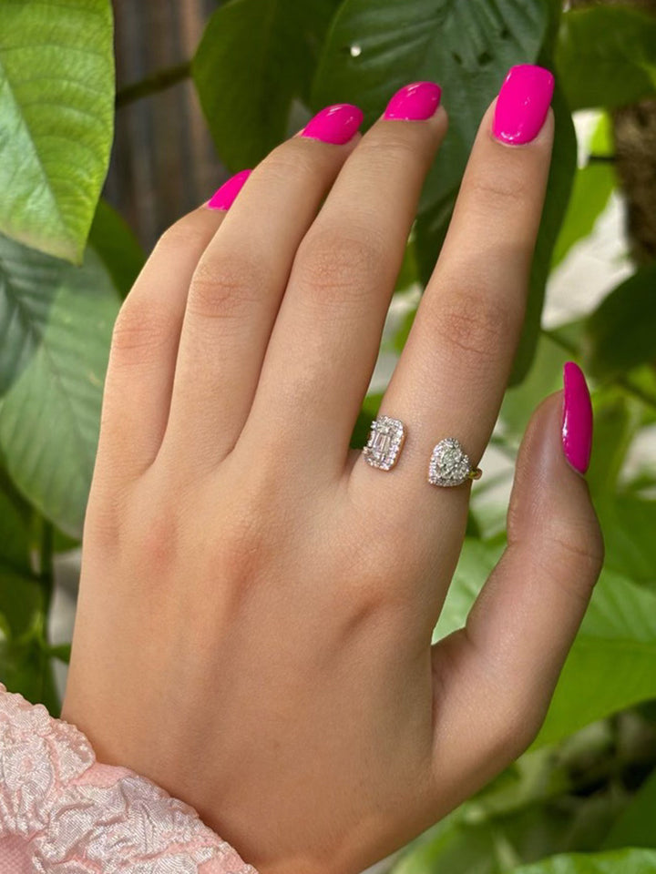 Emerald Cut & Heart Vital Ring